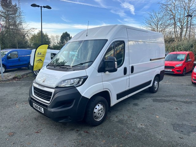 2019 69 Peugeot Boxer 2.2 BlueHDi 335 Professional Panel Van 5dr Diesel Manual L2 H2 Euro 6 (s/s) (140 ps)