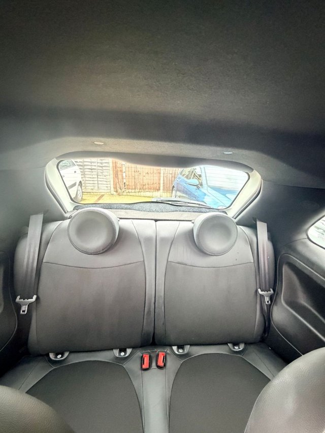 2019 FIAT 500 - Photo 11