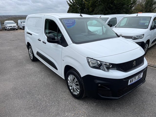 2022 PEUGEOT PARTNER - Photo 2