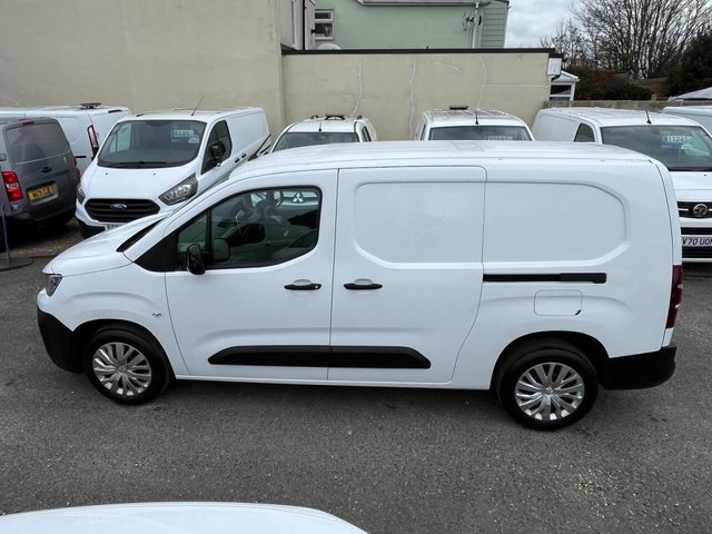 2022 PEUGEOT PARTNER - Photo 6