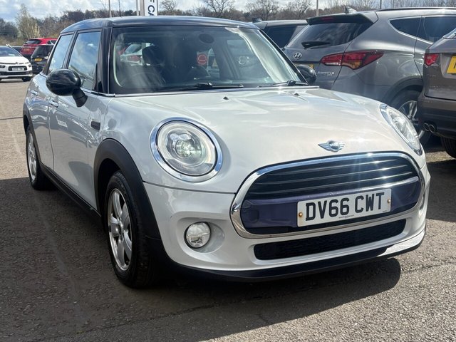 2016 COOPER D HATCHBACK 5DR DIESEL MANUAL EURO 6 S S 116 PS 2016... photo