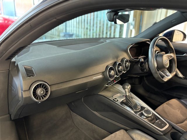 2019 Audi TT 2L Sport 3dr - Photo 2