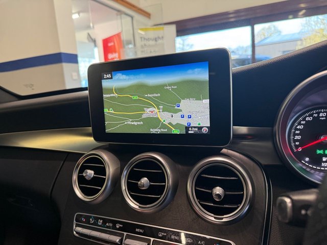 2016 Mercedes-Benz C-Class 2.1L Amg Line 4dr - Photo 10