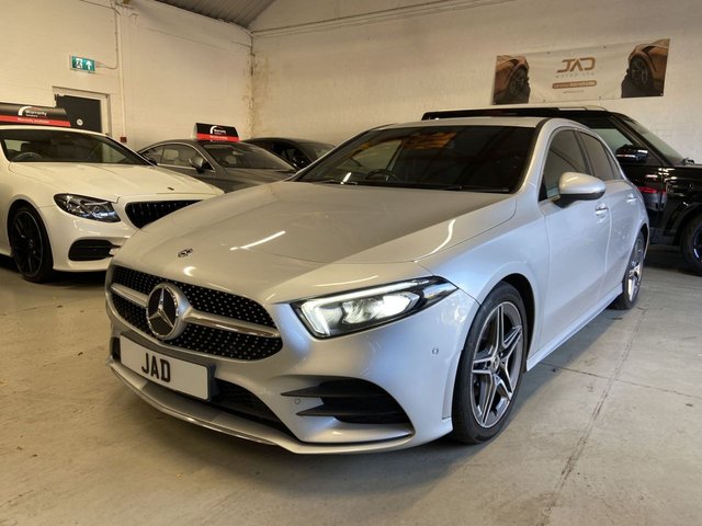 2019 MERCEDES-BENZ A-CLASS 1.5 A180d AMG Line (Premium) Hatchback 5dr Diesel 7G-DCT Euro 6 (s/s) (116 ps) - Photo 5