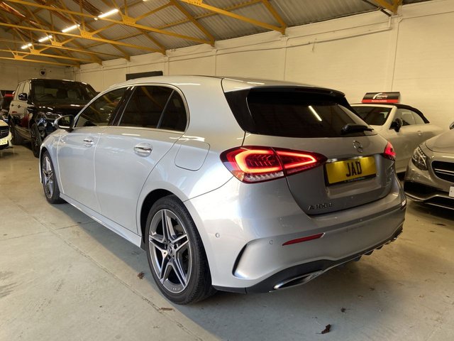 2019 MERCEDES-BENZ A-CLASS 1.5 A180d AMG Line (Premium) Hatchback 5dr Diesel 7G-DCT Euro 6 (s/s) (116 ps) - Photo 7