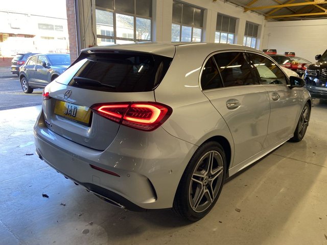 2019 MERCEDES-BENZ A-CLASS 1.5 A180d AMG Line (Premium) Hatchback 5dr Diesel 7G-DCT Euro 6 (s/s) (116 ps) - Photo 9