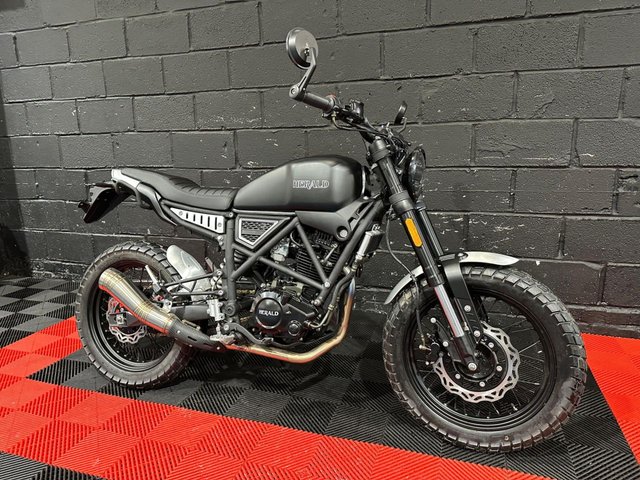 View our HERALD BRAT 250