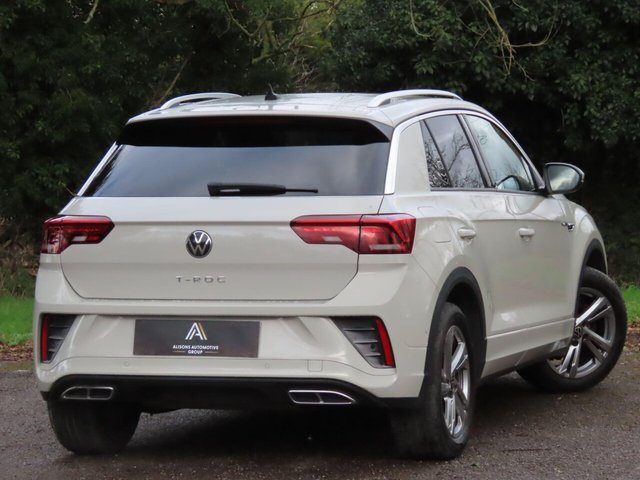 2022 VOLKSWAGEN T-ROC - Photo 4