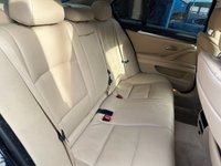 USED 2010 10 BMW 5 SERIES 3.0L 4d  AUTO  241 BHP PROFESSIONAL MEDIA. AUTOMATIC. CREAM LEATHER INTERIOR.