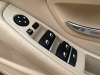 USED 2010 10 BMW 5 SERIES 3.0L 4d  AUTO  241 BHP PROFESSIONAL MEDIA. AUTOMATIC. CREAM LEATHER INTERIOR.