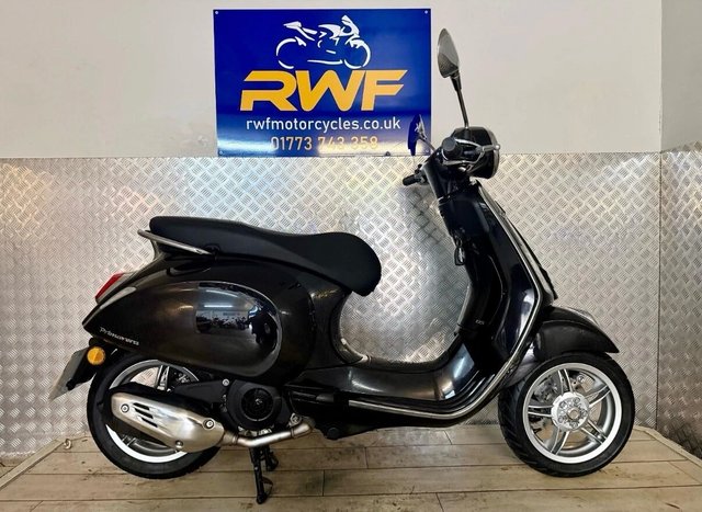 View our Piaggio Vespa Primavera 125 www.sellingyourbike.co.uk
