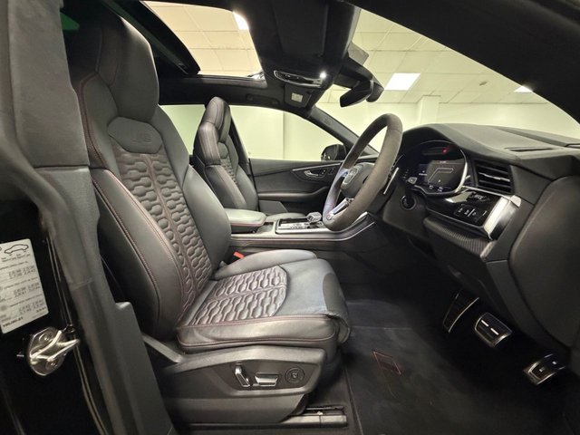 2023 AUDI RSQ8 - Photo 3