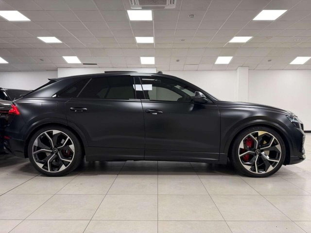 View our AUDI RSQ8