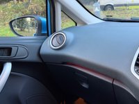 USED 2009 09 FORD FIESTA 1.4 Zetec Hatchback 5dr Petrol Manual (133 g/km, 94 bhp) 