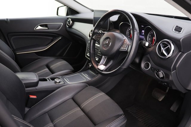 2018 Mercedes-Benz Gla Class 1.6L Urban Edition 5dr - Photo 10