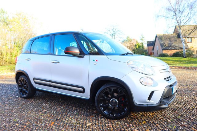 2014 FIAT 500L - Photo 2