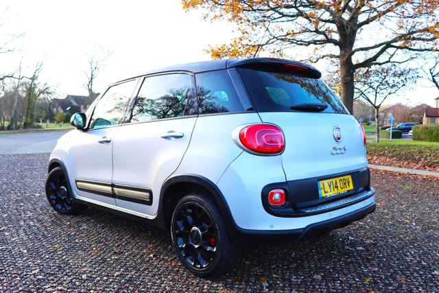 2014 FIAT 500L - Photo 3