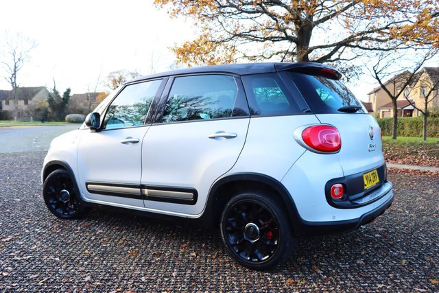 2014 FIAT 500L - Photo 4