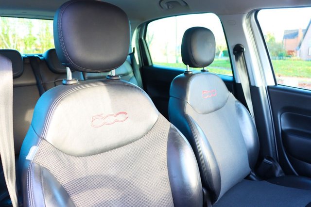 2014 FIAT 500L - Photo 10