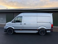 USED 2025 75 VOLKSWAGEN CRAFTER VOLKSWAGEN CRAFTER COMMERCE PLUS AUTO MWB 2.0TDI 140PS OYSTER SILVER 
