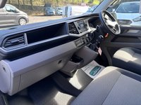 USED 2025 74 VOLKSWAGEN TRANSPORTER 2.0 TDI T32 Highline Kombi 5 Seat Double Cab Diesel Manual FWD SWB Euro 6 150PS 