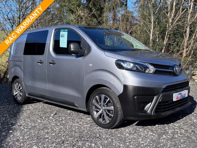 View our TOYOTA PROACE