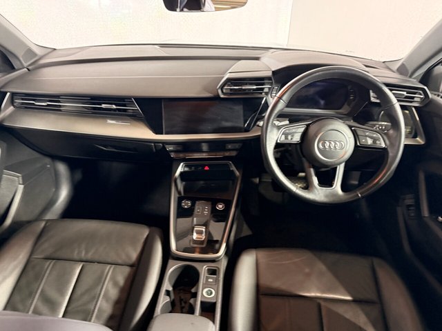 2021 AUDI A3 - Photo 2