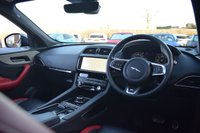 USED 2020 20 JAGUAR F-PACE 3.0 D300 V6 S SUV 5dr Diesel Auto AWD Euro 6 (s/s) (300 ps) SLIDING ROOF / DIGITAL DASH