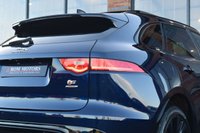 USED 2020 20 JAGUAR F-PACE 3.0 D300 V6 S SUV 5dr Diesel Auto AWD Euro 6 (s/s) (300 ps) SLIDING ROOF / DIGITAL DASH