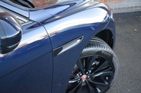 USED 2020 20 JAGUAR F-PACE 3.0 D300 V6 S SUV 5dr Diesel Auto AWD Euro 6 (s/s) (300 ps) SLIDING ROOF / DIGITAL DASH