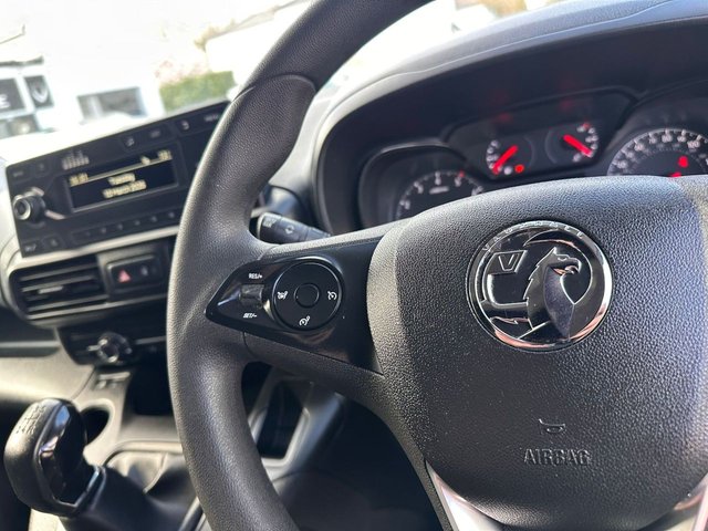 2019 VAUXHALL COMBO - Photo 11