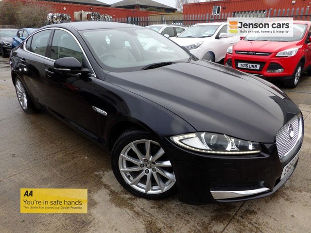 2013 2013 JAGUAR XF 2.2d Premium Luxury Saloon 4dr Diesel Auto Euro 5 (s/s) (200 ps) Year 2013 photo