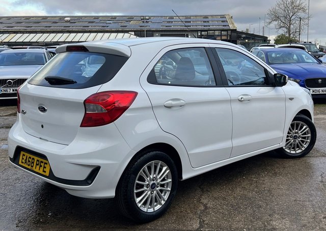 2018 FORD KA+ 1.2 Ti-VCT Zetec Hatchback 5dr Petrol Manual Euro 6 (s/s) (85 ps) - Photo 8