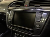 USED 2017 17 VOLKSWAGEN TIGUAN 2.0 TDI BlueMotion Tech R-Line SUV 5dr Diesel Manual Euro 6 (s/s) (150 ps) +FULL SERV HISTORY INCL TIMING BELT
