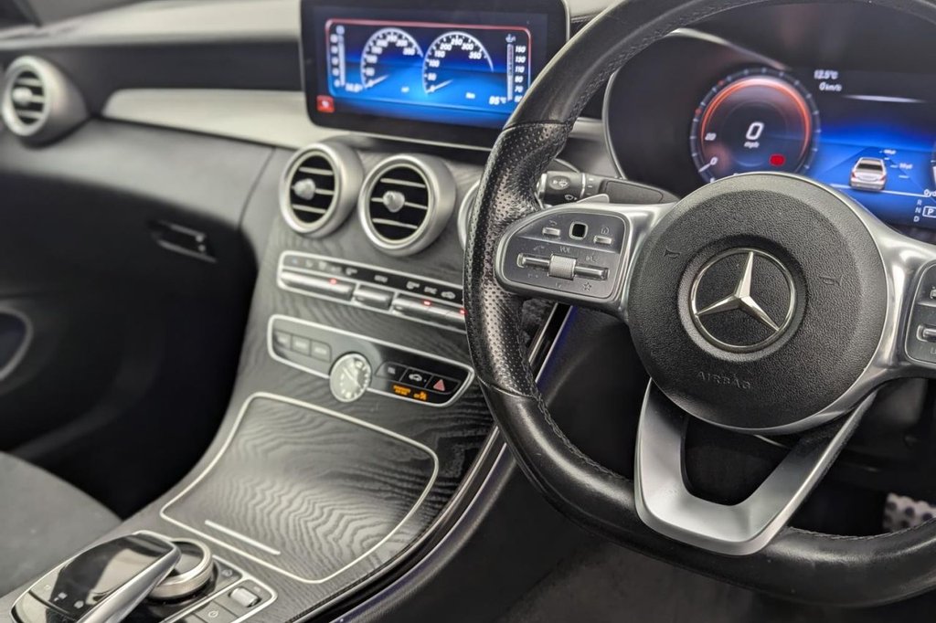 USED 2019 MERCEDES-BENZ C CLASS 2.0 C300 AMG Line (Premium) Coupe 2dr Petrol G-Tronic+ Euro 6 (s/s) (258 ps) Sat Nav, 18" Alloys, Sensors