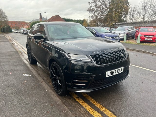 2017 Land Rover Range Rover Velar 2L R-Dynamic S 5dr - Photo 4