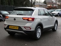 USED 2022 22 VOLKSWAGEN T-ROC 1.5 TSI Life 5d DSG 150 S/S WIRELESS APPLE CARPLAY / ANDROID AUTO (GIVES YOU SAT NAV), DIGITAL COCKPIT, FRONT & REAR PARKING SENSORS WITH DISPLAY, PARK ASSIST, LANE ASSIST, FRONT ASSIST, ADAPTIVE CRUISE CONTROL & SPEED LIMITER, MANOEUVRE BRAKING, DAB RADIO, BLUETOOTH, DSG AUTOMATIC, LED DRL'S, RAIN & LIGHT SENSORS, 4x USB C, CLIMATE CONTROL, AUTO HOLD, ELECTRIC FOLDING MIRRORS, ISO FIX, 1 OWNER FROM NEW, SERVICE HISTORY