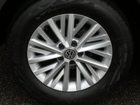 USED 2022 22 VOLKSWAGEN T-ROC 1.5 TSI Life 5d DSG 150 S/S WIRELESS APPLE CARPLAY / ANDROID AUTO (GIVES YOU SAT NAV), DIGITAL COCKPIT, FRONT & REAR PARKING SENSORS WITH DISPLAY, PARK ASSIST, LANE ASSIST, FRONT ASSIST, ADAPTIVE CRUISE CONTROL & SPEED LIMITER, MANOEUVRE BRAKING, DAB RADIO, BLUETOOTH, DSG AUTOMATIC, LED DRL'S, RAIN & LIGHT SENSORS, 4x USB C, CLIMATE CONTROL, AUTO HOLD, ELECTRIC FOLDING MIRRORS, ISO FIX, 1 OWNER FROM NEW, SERVICE HISTORY