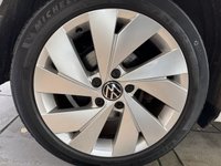 USED 2020 70 VOLKSWAGEN GOLF 1.5 eTSI MHEV Style Hatchback 5dr Petrol Hybrid DSG Euro 6 (s/s) (150 ps) HEATED STEERING WHEEL | SMARTPHONE