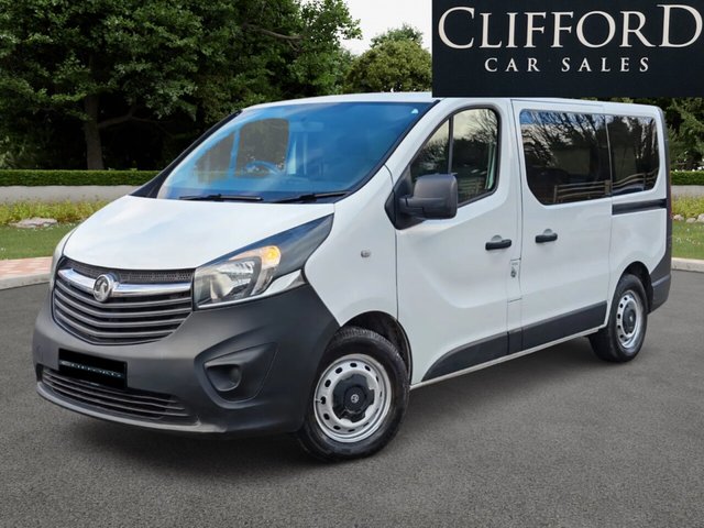 2015 Vauxhall Vivaro - Photo 2