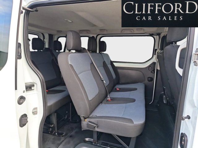 2015 Vauxhall Vivaro - Photo 7