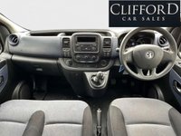 USED VAUXHALL VIVARO 1 OWNER