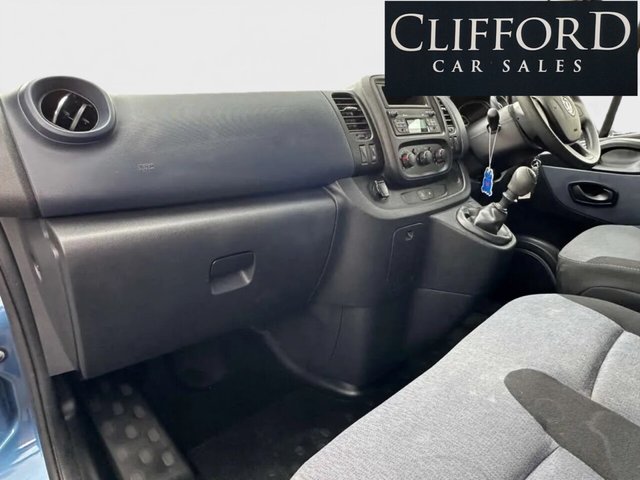 2017 Vauxhall Vivaro - Photo 7