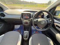 USED 2019 19 TOYOTA AYGO 1.0 VVT-i x-trend Funroof 5dr Petrol x-shift Euro 6 (71 ps) Low Mileage Service History