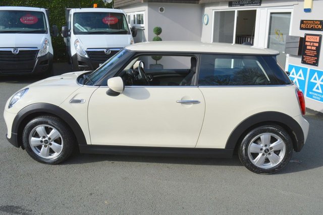 2019 MINI HATCH - Photo 7