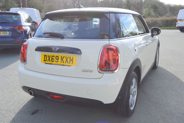 2019 MINI HATCH - Photo 10