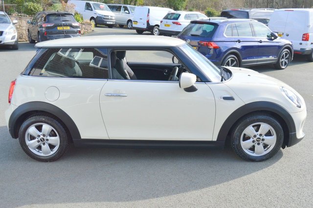 2019 MINI HATCH - Photo 11