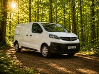 USED 2022 22 VAUXHALL VIVARO 1.5 Turbo D 2900 Dynamic Panel Van 6dr Diesel Manual L1 H1 Euro 6 (s/s) (100 ps) ULEZ/EURO 6/CARPLAY/SENSORS/3 SEATS