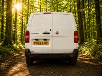 USED 2022 22 VAUXHALL VIVARO 1.5 Turbo D 2900 Dynamic Panel Van 6dr Diesel Manual L1 H1 Euro 6 (s/s) (100 ps) ULEZ/EURO 6/CARPLAY/SENSORS/3 SEATS