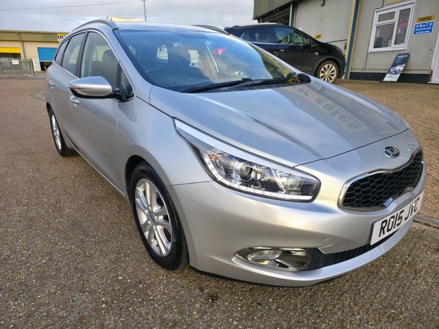 2015 KIA CEED 1.6 CRDi EcoDynamics 2 Sportswagon 5dr Diesel Manual Euro 5 (s/s) (126 bhp) - Photo 2